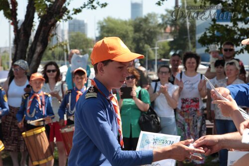 Canon EOS 7D_20190714_121157_r